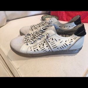 Dolce Vita White Sneakers size 9